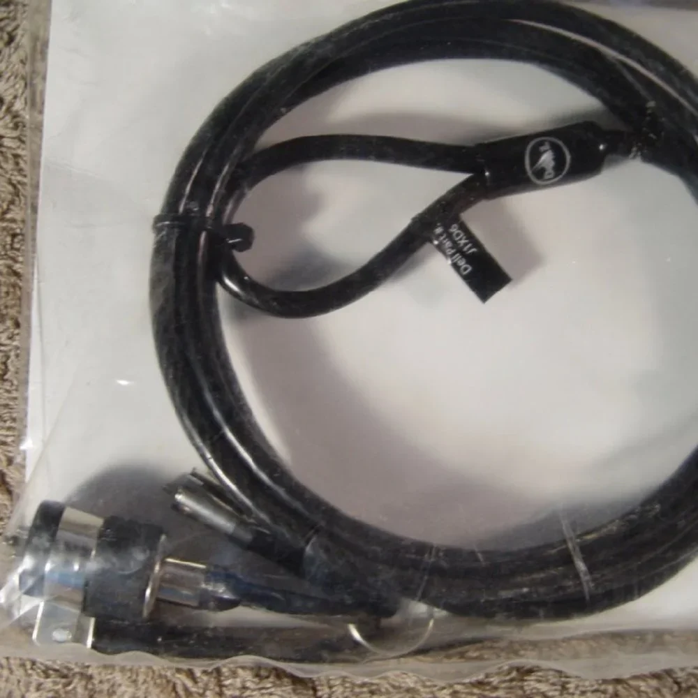 Premium Laptop Keyed Computer Lock 6 Ft Cable New In Package